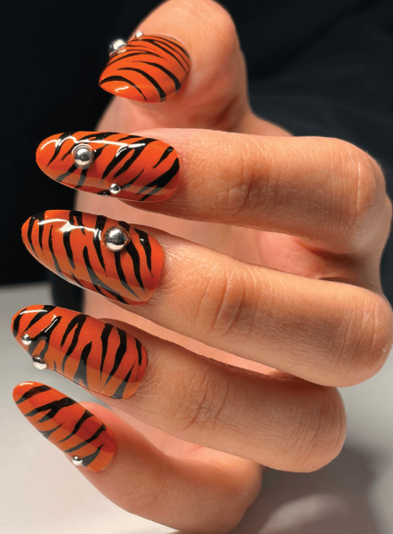 Tiger print nails